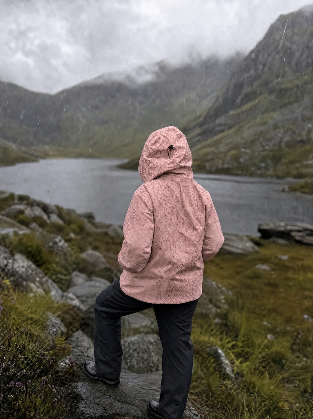 Women's Casual Lightweight Jacket with Hood