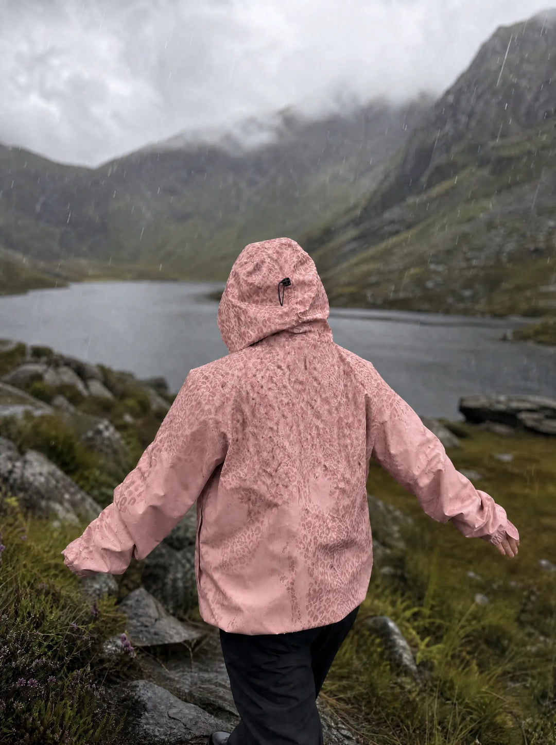 Women's Casual Lightweight Jacket with Hood