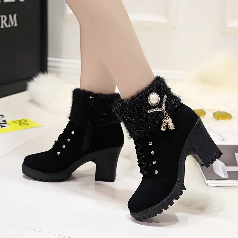 Women’s Chunky Heeled Boots with Side Zip