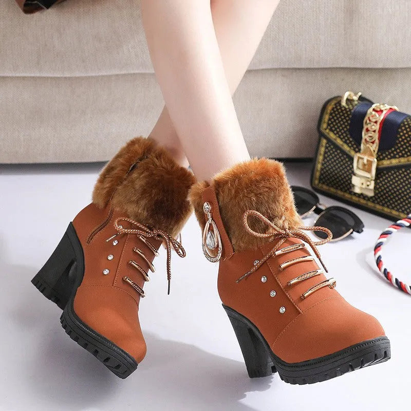 Women’s Chunky Heeled Boots with Side Zip