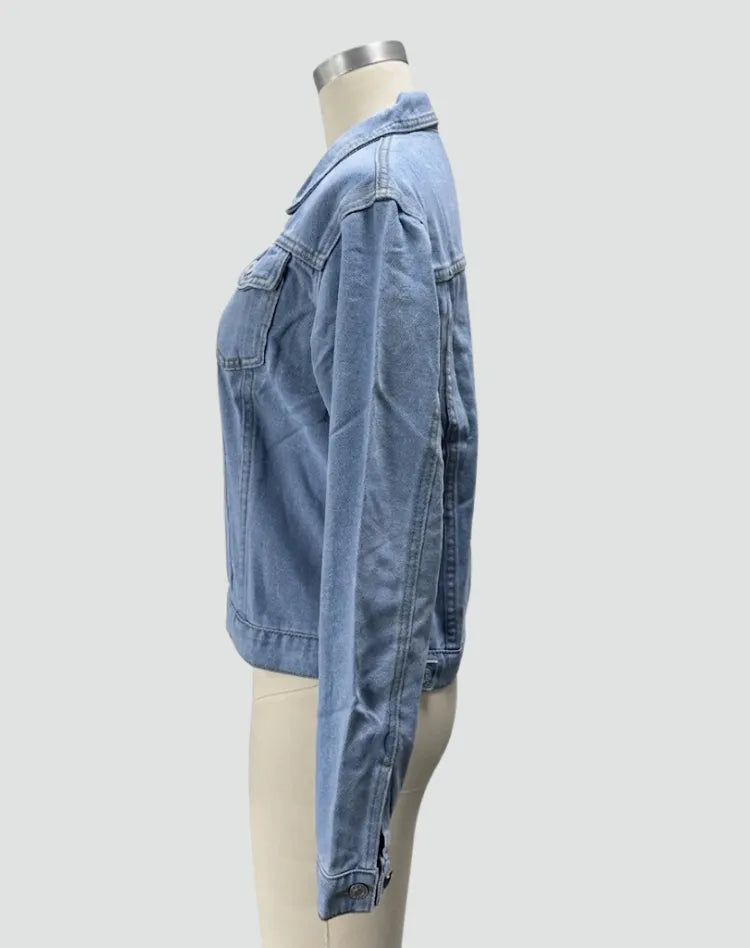 Women’s Fitted Casual Jacket with Button Closure