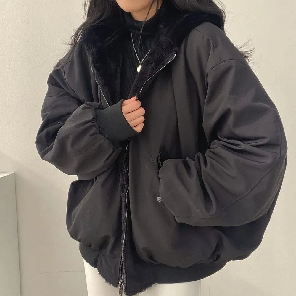 Women's Oversized Fluffy Jacket with Zip-Up