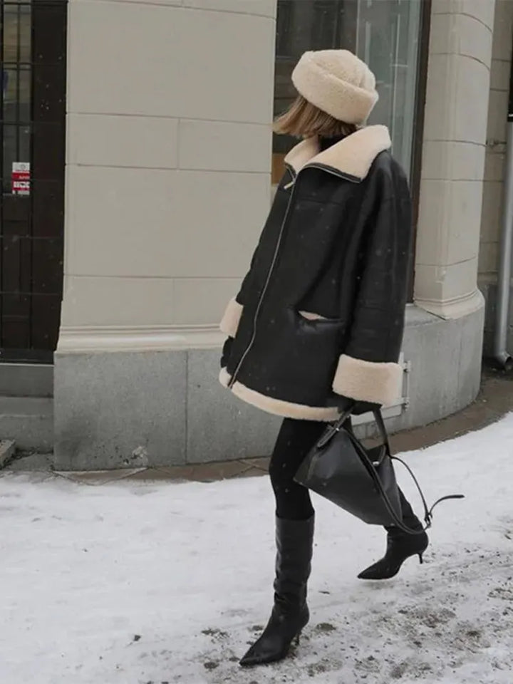 Women's Oversized Shearling Jacket with Zip-Up