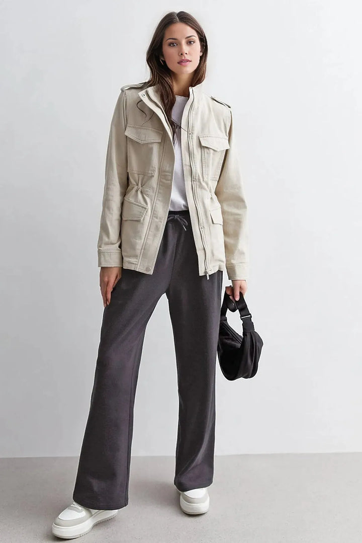 Women’s Quilted Jacket with Zip Closure and Pockets