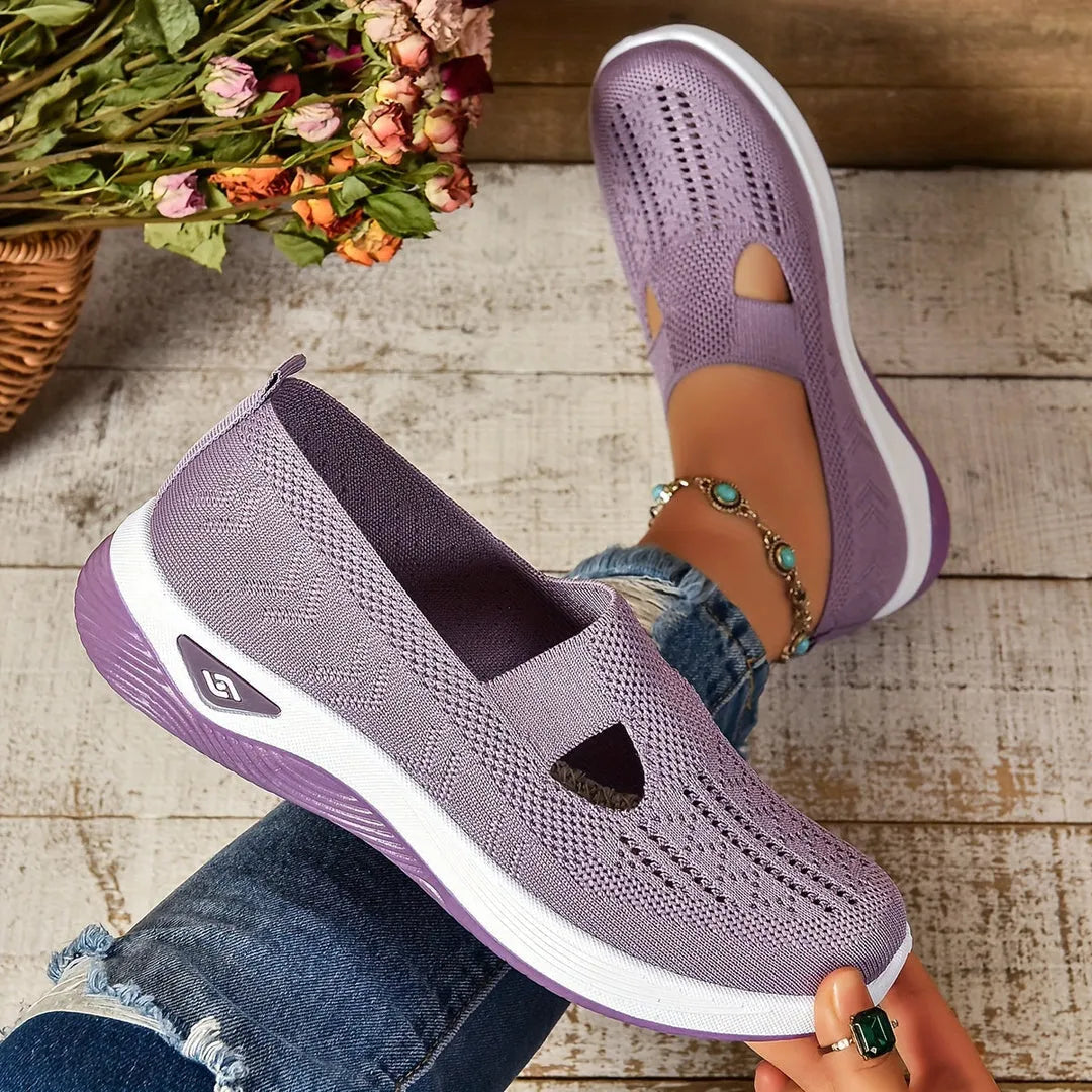 Women's Soft Flat Walking Shoes with Memory Foam