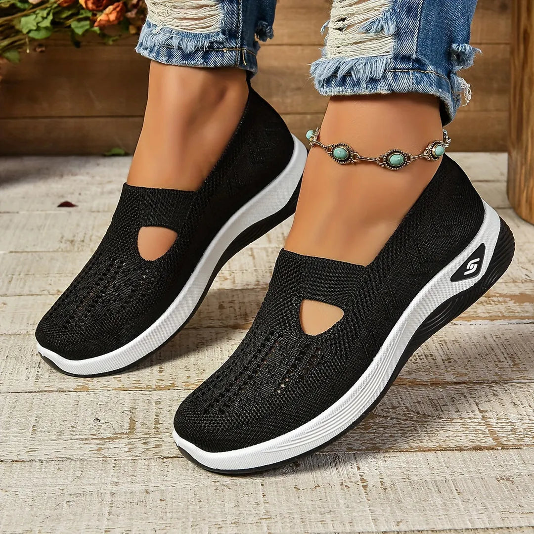 Women's Soft Flat Walking Shoes with Memory Foam