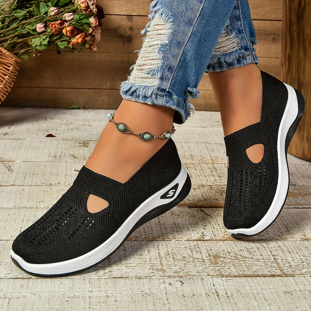 Women's Soft Flat Walking Shoes with Memory Foam