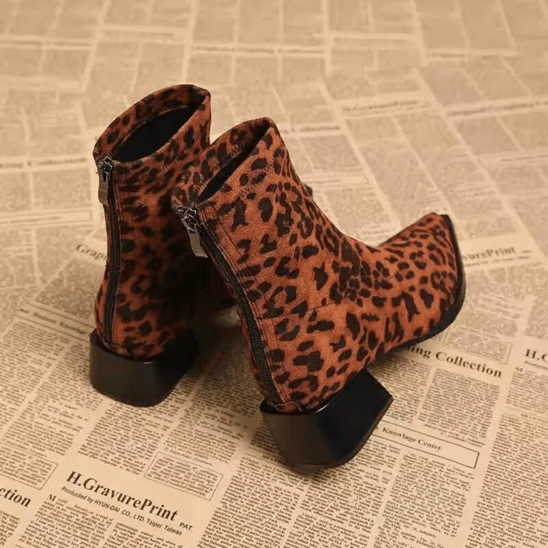 Women's Wide Fit Block Heel Ankle Boots with Side Zip